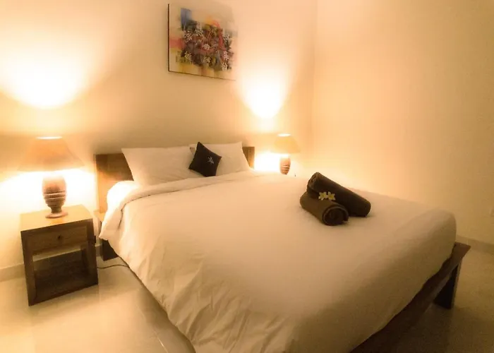 Kayuma House 3*