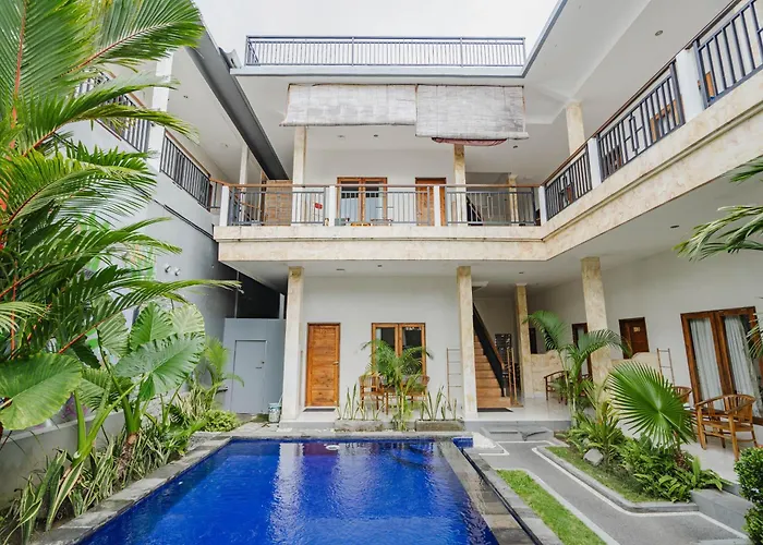 Kayuma House